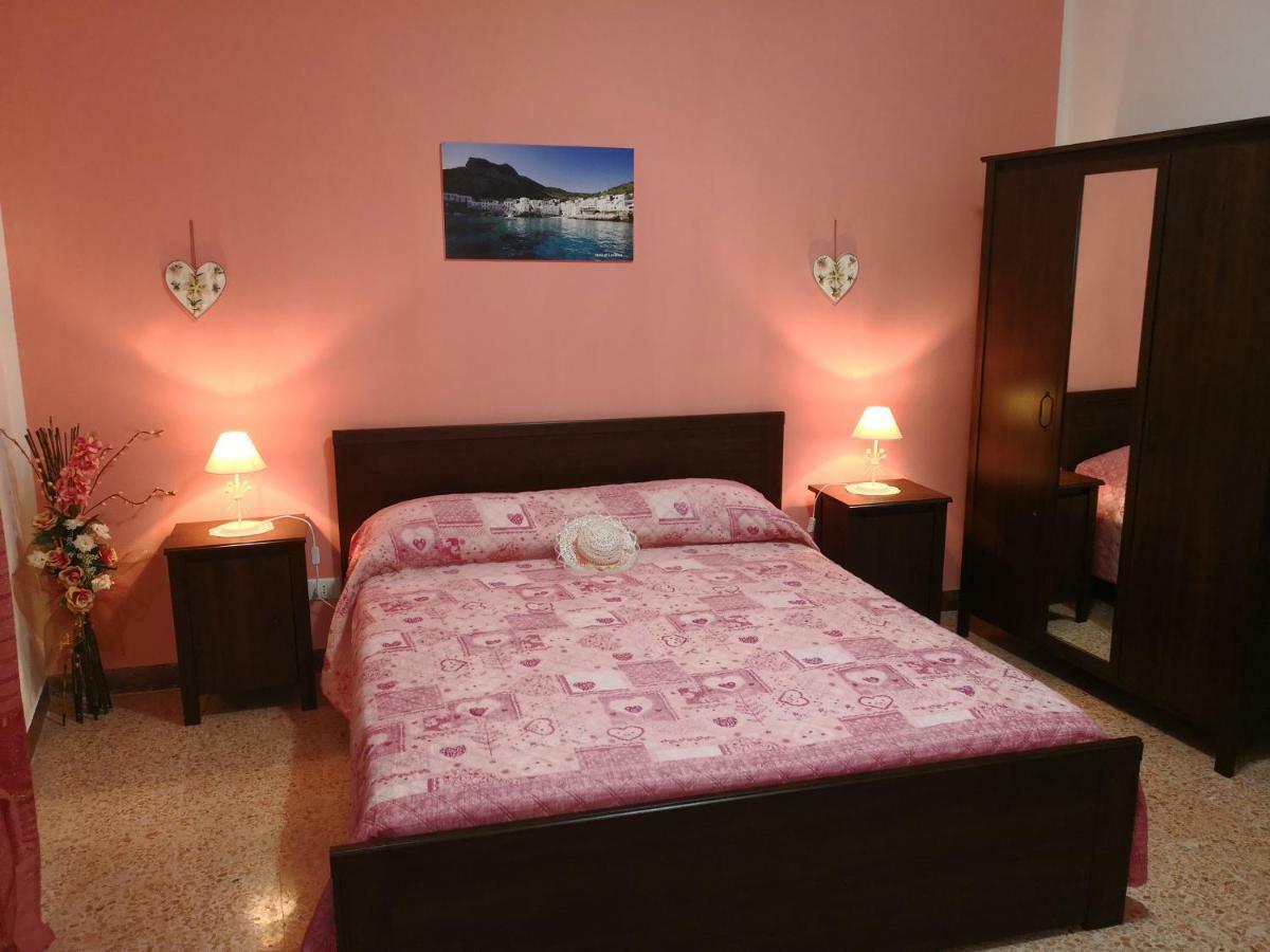 Isole Egadi Bed and Breakfast Trapani Buitenkant foto