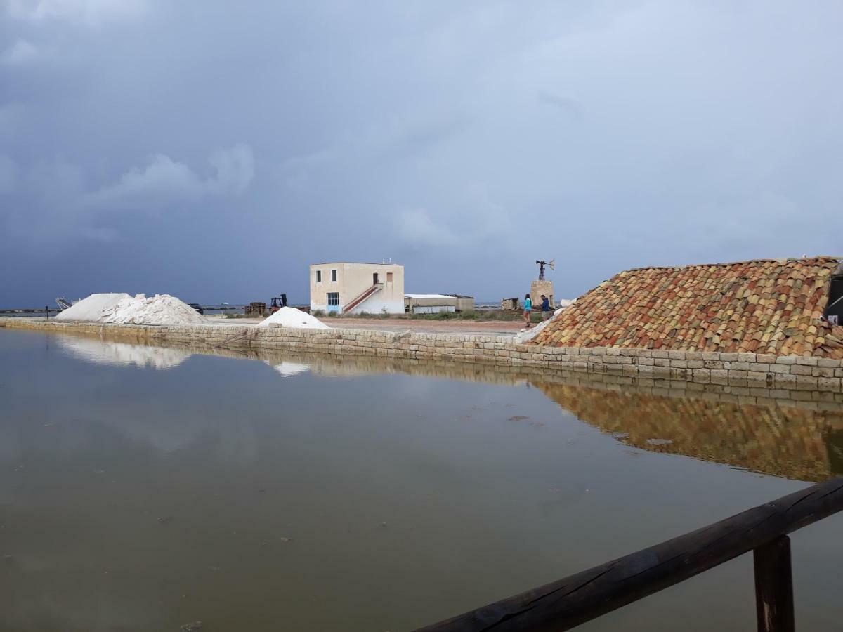 Isole Egadi Bed and Breakfast Trapani Buitenkant foto